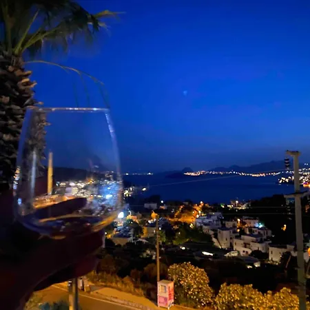 With Panoramic Sea View In Bitez ボドルム