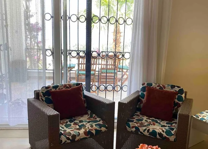 With Panoramic Sea View In Bitez *