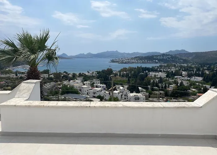 With Panoramic Sea View In Bitez *